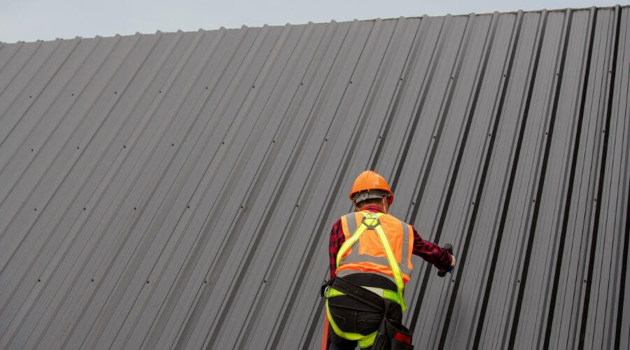 Professional metal roof installation services in Benoit, MS